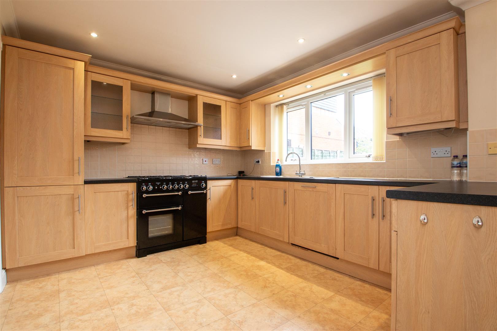 Winstanley Lane, Shenley Lodge, Milton Keynes